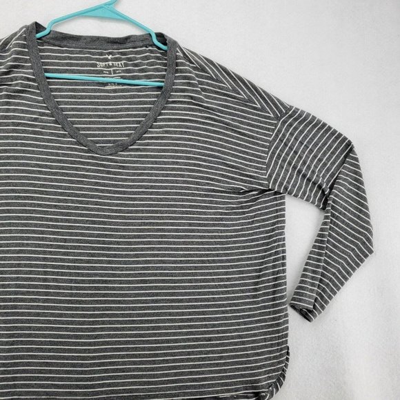 AMERICAN EAGLE Shirt Women's Long Sleeve V-Neck Striped Gray Large - Picture 6 of 12